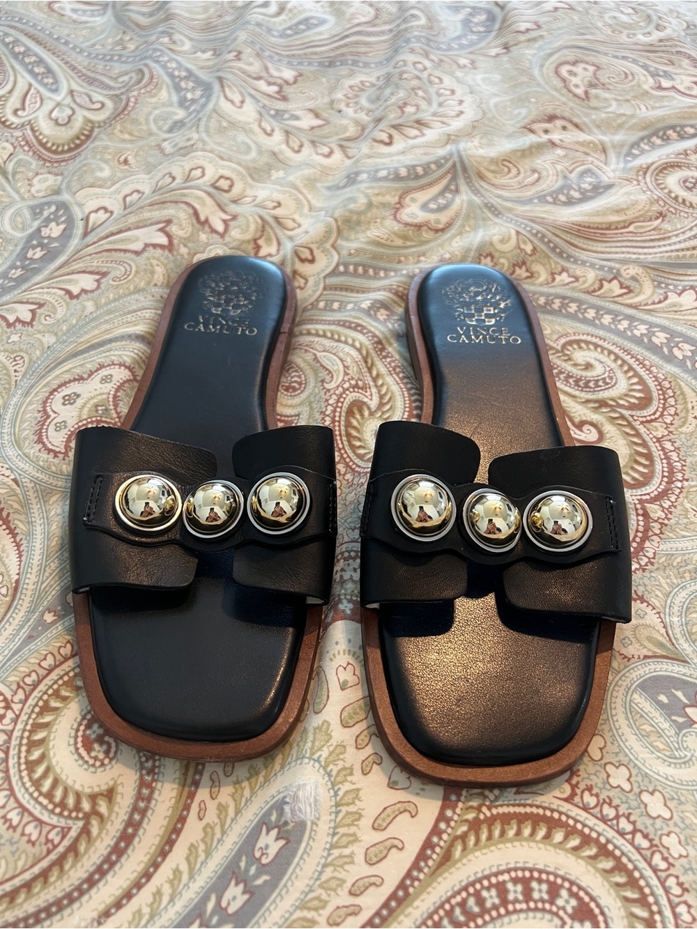 Vince Camuto Black Leather Gold Stud Slide Sandals Size 7.5